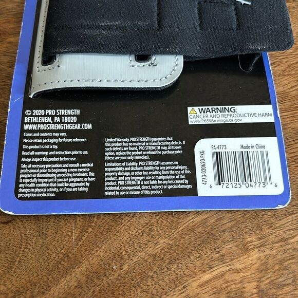 Pro Strength Active Armbands for cellphones NWT - Picture 4 of 4